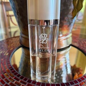 Oscar de la Renta Flor